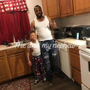 Meet your Posher, Larry